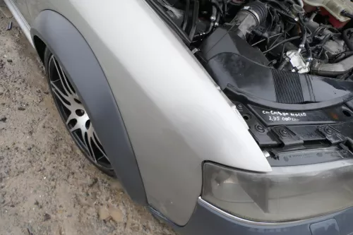 Audi A6 4Z Allroad Kotflügel vorne rechts grau + Leiste (179256)