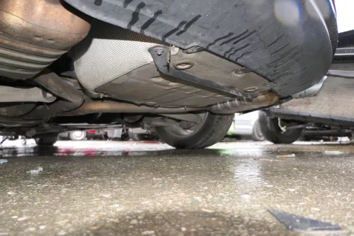 1x Audi A4 8K Auspuff Endschalldämpfer links hinten Benziner (179361)