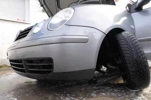 VW Polo 9N Stoßstange Frontstoßstange vorne silber grau LD7W (179413)