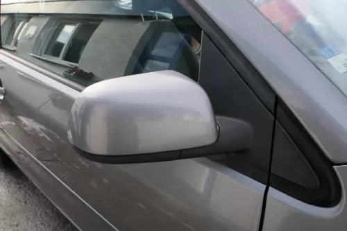 VW Polo 9N 9N3 manueller Spiegel Außenspiegel rechts vorne grau LD7W