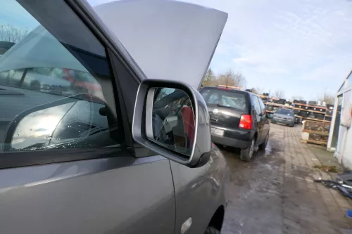 VW Polo 9N 9N3 manueller Spiegel Außenspiegel rechts vorne grau LD7W (179419)