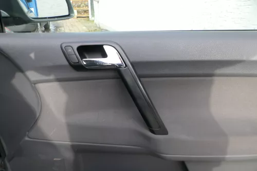 1x VW Polo 9N Türverkleidung Verkleidung Tür vorne rechts 2/3-Türer Griff Öffner (179421)