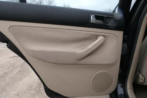 1x VW Golf 4 1J Kombi Türverkleidung Verkleidung Tür hinten links hellbeige Grif