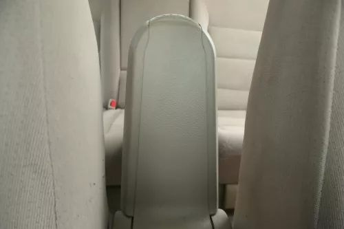 VW Golf 4 Bora Mittelarmlehne Armlehne original mitte besch beige hellbeige (179991)