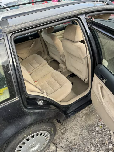 Golf 4 Türdichtung Dichtung Tür hinten rechts Kombi Variant hellbeige