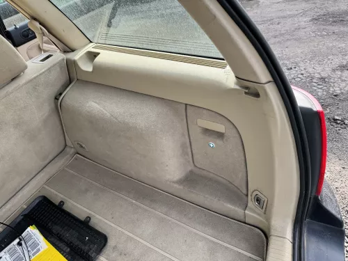 VW Golf 4 Variant Abdeckung Verkleidung Kofferraum hinten rechts hellbeige beige