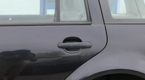 VW Golf 4 Bora Tür hinten links nur Kombi / Variant schwarz LC9Z (180014)