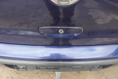 VW Polo 9N 9N3 Stoßstange Heckstoßstange hinten blau LB5N (180035)