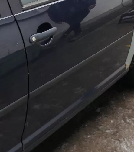 VW Golf 4 Bora Tür vorne rechts Beifahrertür 4/5-Türer + Kombi blau LA5G (180062)