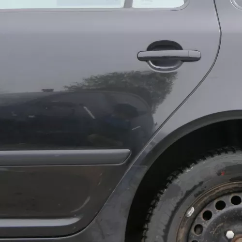 Skoda Octavia 1Z Kombi Tür hinten links schwarz LF9R (ohneAnbauteile) (180159)