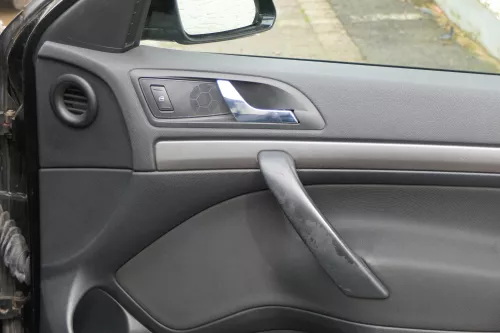 1x Octavia 1Z Türverkleidung Verkleidung Tür vorne rechts onyx (180167)