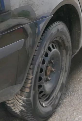 4x VW Golf 6 Plus 5M 195/65 R15 91T Winterreifen M+S Felgen Reifen M&S   ca. 6mm (180199)