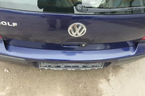 VW Golf 4 Limousine Stoßstange hinten Heckstoßstange Stoßfänger blau LB5N (180272)