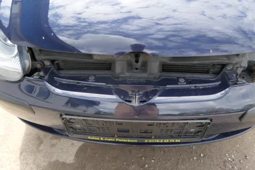 VW Golf 5 1K V Stoßstange vorne Frontoßstange Stoßfänger blau LA5G (180326)