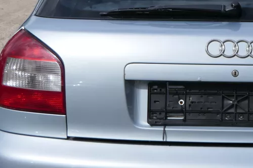 Audi A3 8L Facelift Heckklappe Kofferraumklappe Klappe hinten blau LY7R (180340)