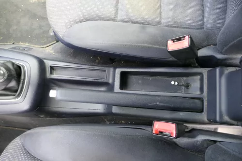 Audi A3 8L Mitteltunnel hinten Verkleidung um Handbremse Konsole blau maritim