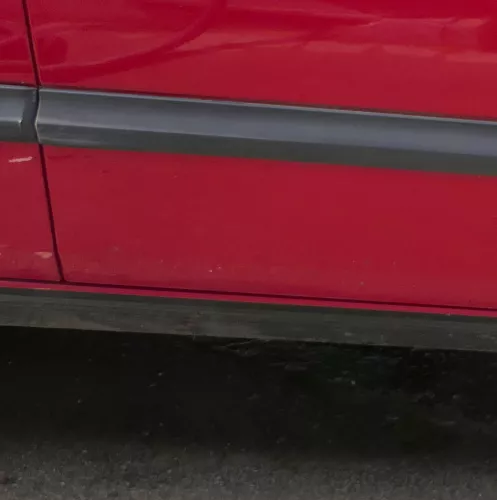 VW Passat 3A 35i Kombi Limo Tür vorne rechts Beifahrertür rot LY3D ohneAnbautei (180447)