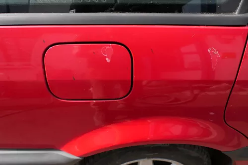 VW Passat 3A 35i Kombi Tankdeckel Klappe Tankklappe Deckel Tank rot LY3D