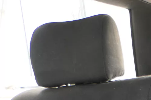 1x Passat 3a 35i Kopfstütze hinten schwarz