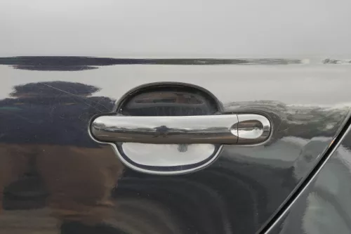 Golf 5 1K5 + Golf 6 AJ5 nur Kombi / Variant Tür hinten links schwarz LC9X- Delle (180577)