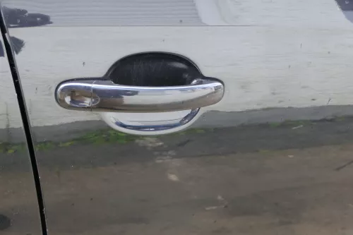 VW Golf 5 1K5 + 6 nur Kombi / Variant Tür vorne rechts Beifahrertür schwarz LC9X (180579)