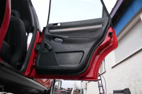 1x Audi A4 B5 Türverkleidung Verkleidung Tür hinten rechts Griff Öffner (180699)