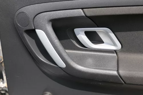 1x Skoda Fabia 5J Kombi Combi Türverkleidung Verkleidung Tür hinten rechts Griff (180764)