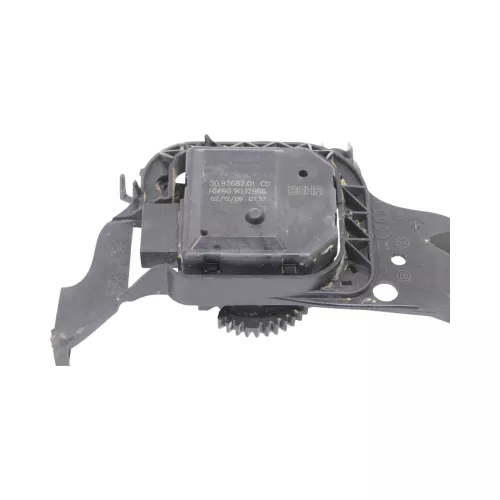 VW Fox Polo 9N Stellmotor Defrosterklappe Defroster 6Q1819453D Klimaanlage V154 (180780)