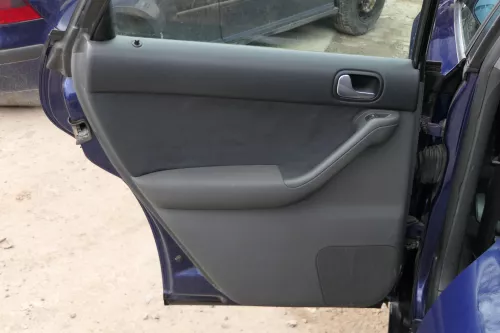 1x A3 8L Türverkleidung Verkleidung Tür hinten links 4/5-Türer onyx /schiefer