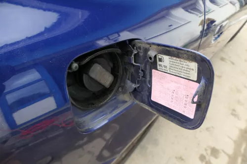 Audi A3 8L Tankdeckel Klappe Tankklappe Tank blau LZ5K Deckel (180816)