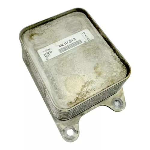 VW Passat Golf Ölkühler Halter 04E117021B 04E 117 021 K CPTA