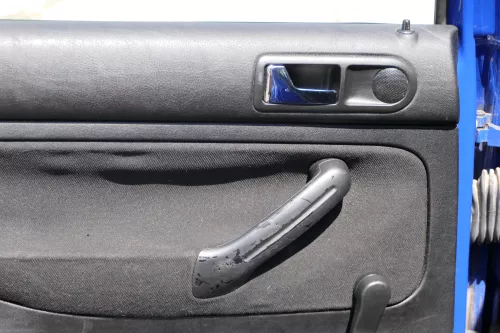 1x VW Golf 4 1J Limousine Türverkleidung Verkleidung Tür hinten links Griff Öffn (180845)