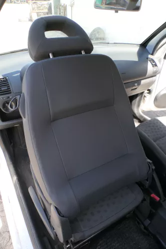 Arosa Lupo Sitz vorne links Fahrersitz Höhenverstellung (180900)