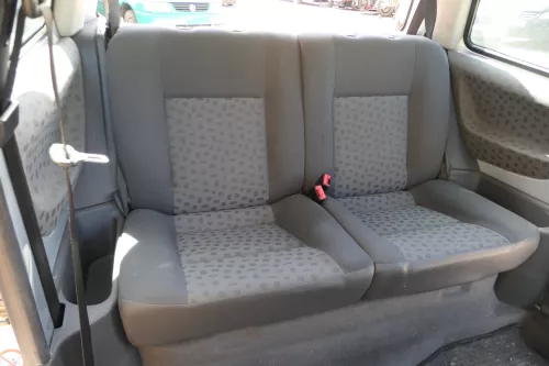 VW Lupo Seat Arosa Sitz Rückbank Sitzfläche für Kopfstützen schwarz (180901)