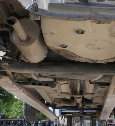 VW Polo 9N3 9N 6R Auspuff Zwischenrohr Abgasrohr 1,2 CGP BME BMD Hosenrohr