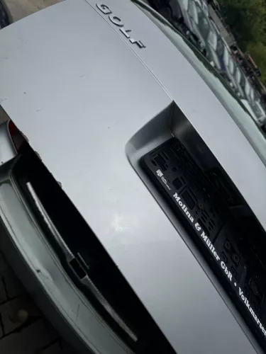 Golf 4 Bora Kombi Variant Heckklappe Klappe Scheibe silber LA7W ohneAnbau Dellen (180993)