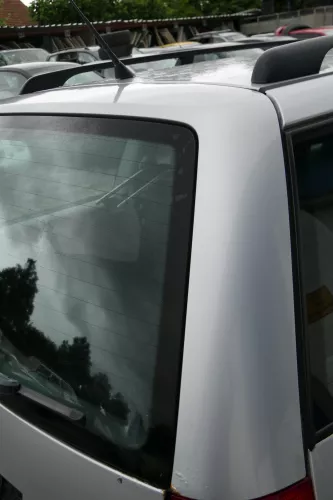 Golf 4 Bora Kombi Variant Heckklappe Klappe Scheibe silber LA7W ohneAnbau Dellen (180993)