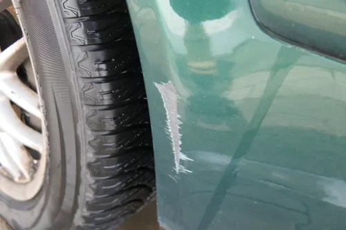 VW Bora Stoßstange vorne Frontstoßstange Stoßfänger vorn grün LC6M SWR (181035)