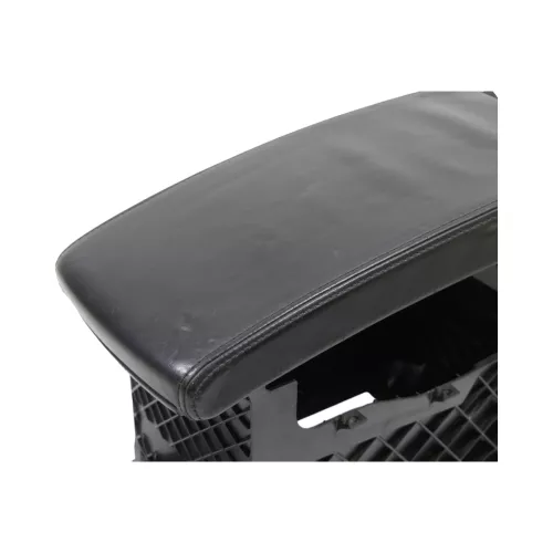 VW Passat 3C Mittelarmlehne Armlehne Fach Deckel Leder schwarz (181060)