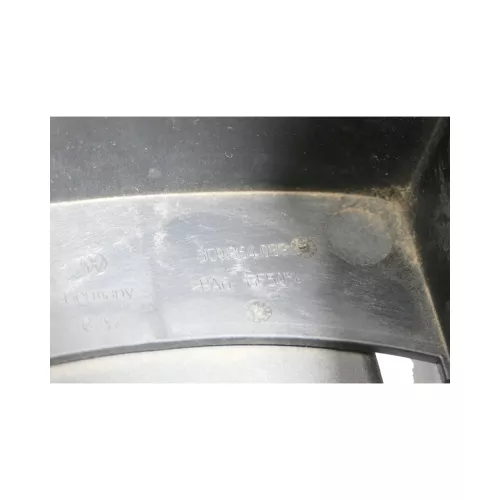 VW Passat 3C Mittelarmlehne Armlehne Fach Deckel Leder schwarz (181060)