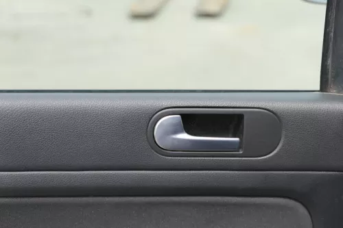 1x Golf Plus 5M Türverkleidung Verkleidung Tür hinten links schwarz (181196)