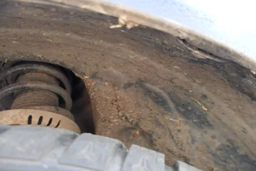 VW Polo 9N3 Kotflügel vorne rechts schwarz matt (181215)