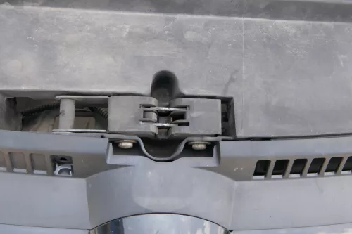 VW Golf Plus 5M Motorhaube Motorhaubenschloß Schloß Klappenschloß vorn