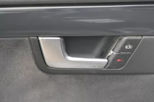 1x A4 8E B6 Türverkleidung Verkleidung Tür vorne links soul (181404)