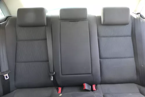Audi A4 B6 B7 8E Limousine Sitz Rückbank hinten schwarz     ohneKopfstütz