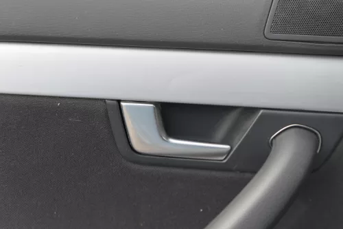 A4 8E B6 Dekor Leisten Türverkleidung Verkleidung Tür vorne +hinten ALU gebürste (181587)