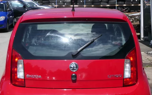 Skdoa Citigo 1S Heckklappe Klappe Kofferraumklappe + Scheibe rot LY3D