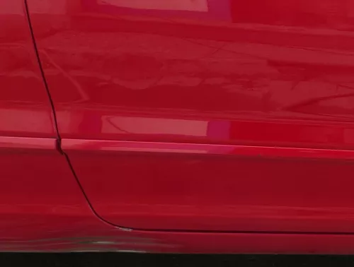 VW Fox 5Z Tür vorne rechts Beifahrertür rechts rot LY3D - ohne Anbauteile (181807)