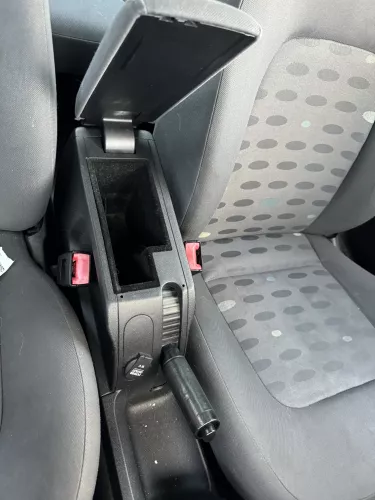 VW New Beetle 9C Mittelarmlehne Armlehne original mitte schwarz zum nachrüsten (181836)
