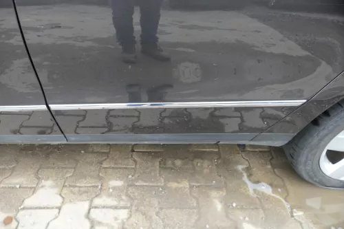 VW Passat 3C Kombi Variant Tür hinten links braun LC8Z -OHNE Anbauteile (181885)